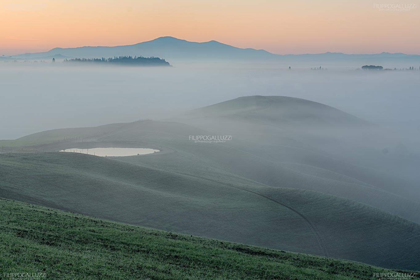 crete_senesi_inverno_nebbia