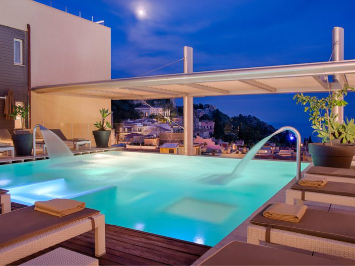 Piscina Hotel NH Taormina *****